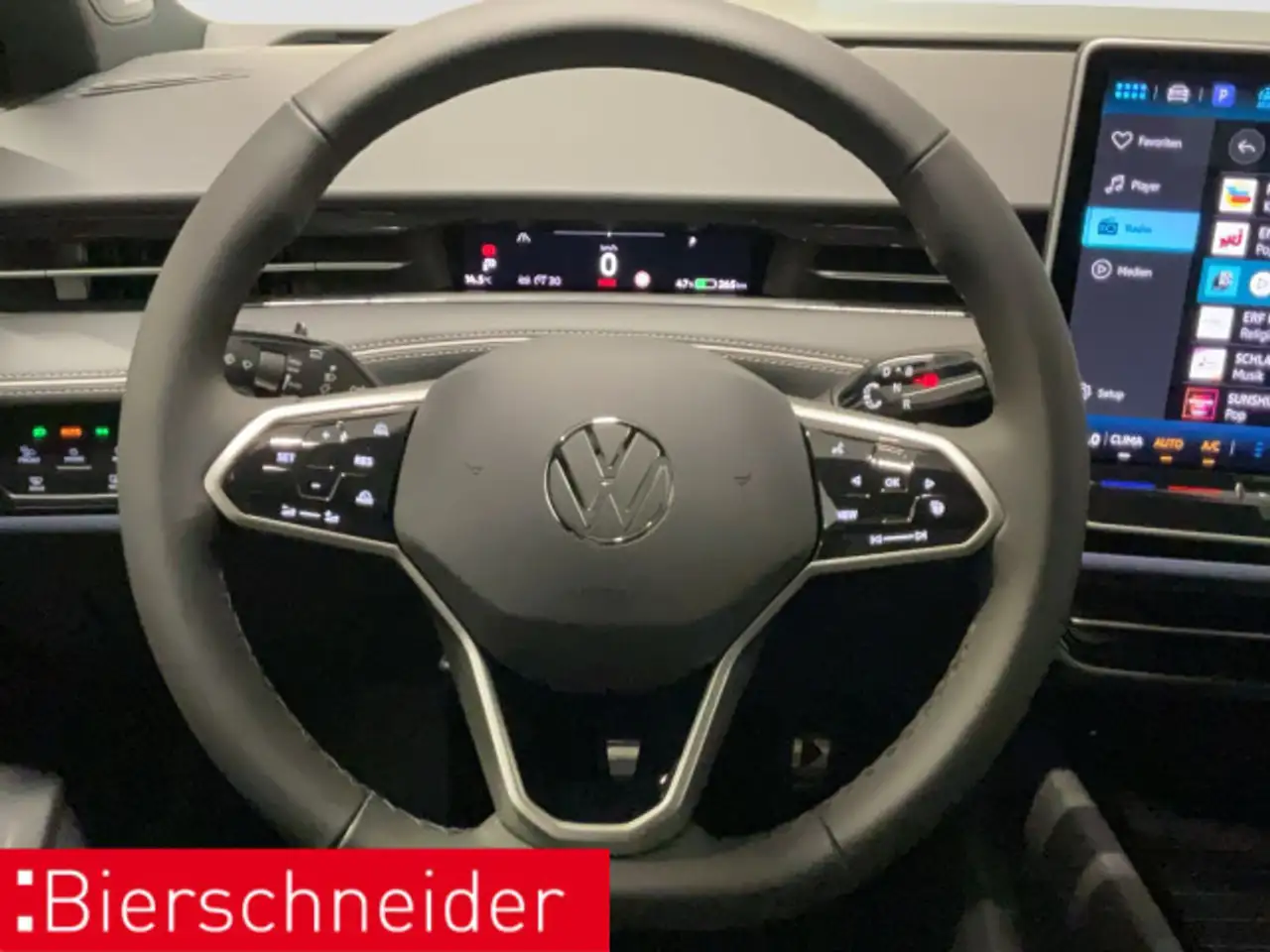 Volkswagen ID.7 Pro Black Style 20 AHK PANO NAVI WÄP 12