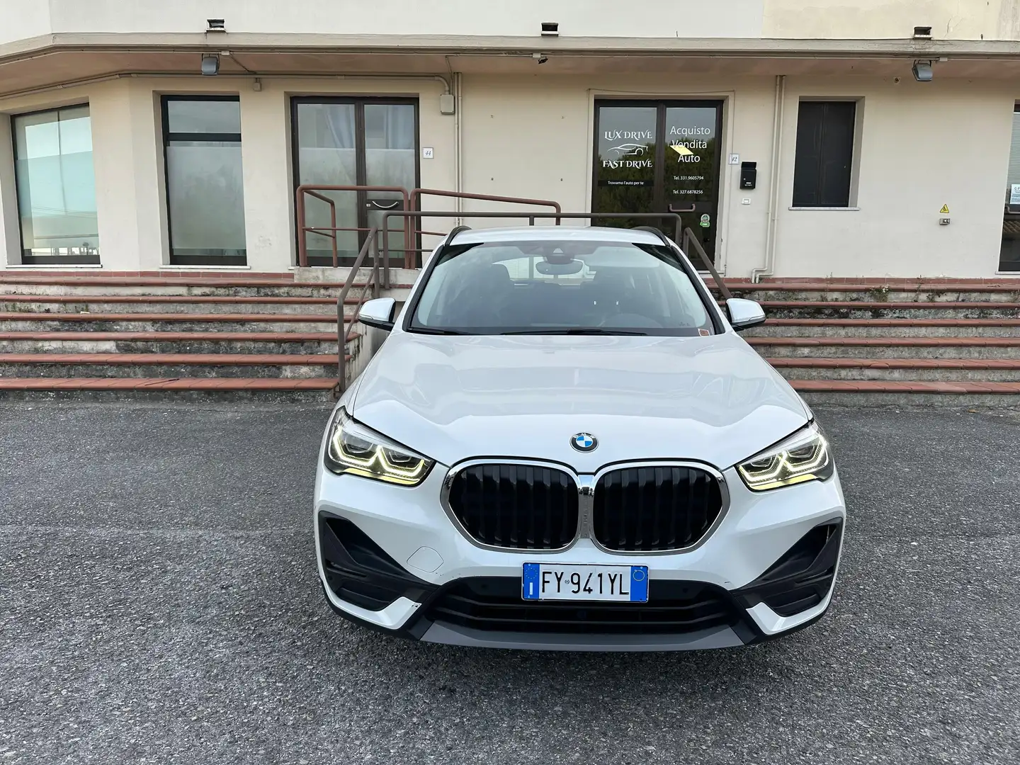 BMW X1 X1 sdrive20d auto Bianco - 2