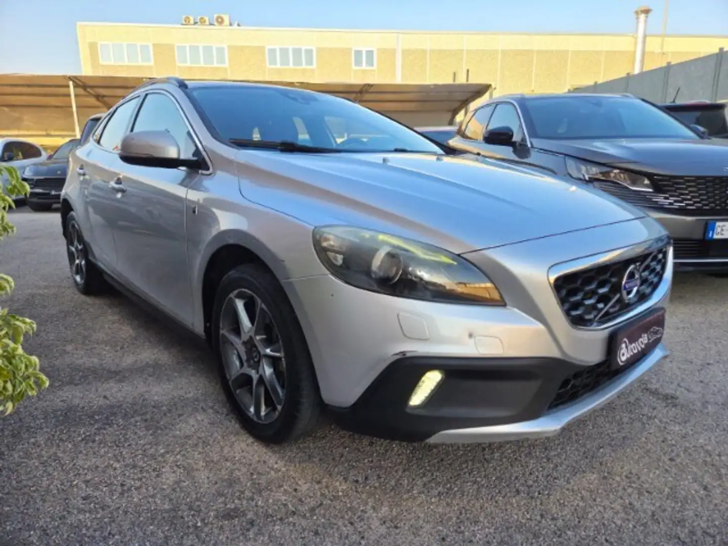 Volvo V40 Cross Country D2 Volvo Ocean Race Argent - 1