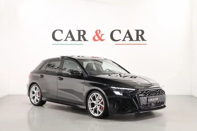Audi RS TFSI quattro S tronic