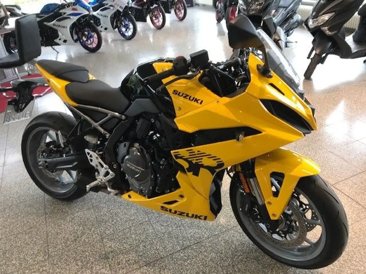 Suzuki GSX 8R Testsieger 1000PS - 1
