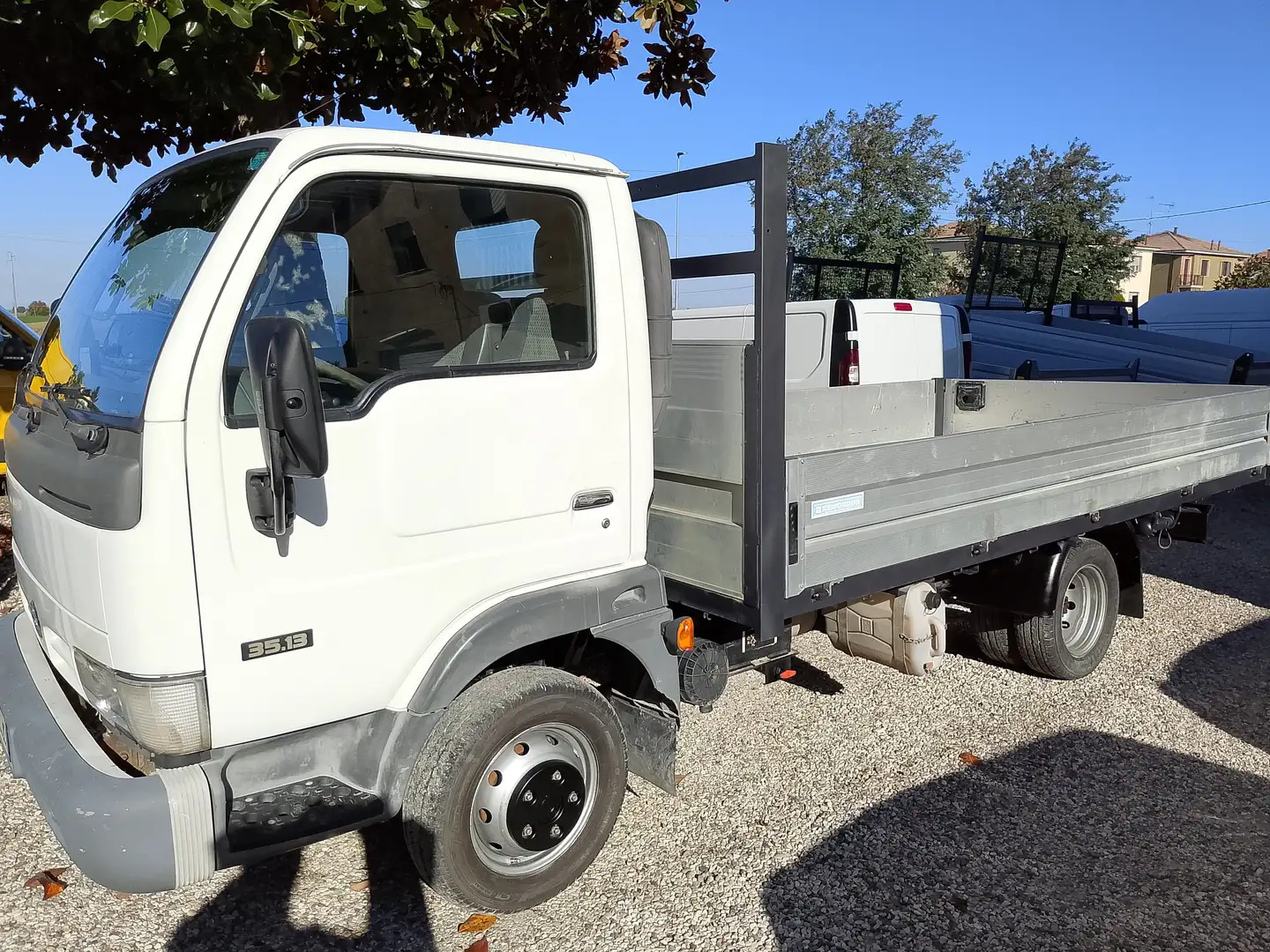 Nissan Cabstar TL35 3.0 CASSONE FISSO Bianco - 2