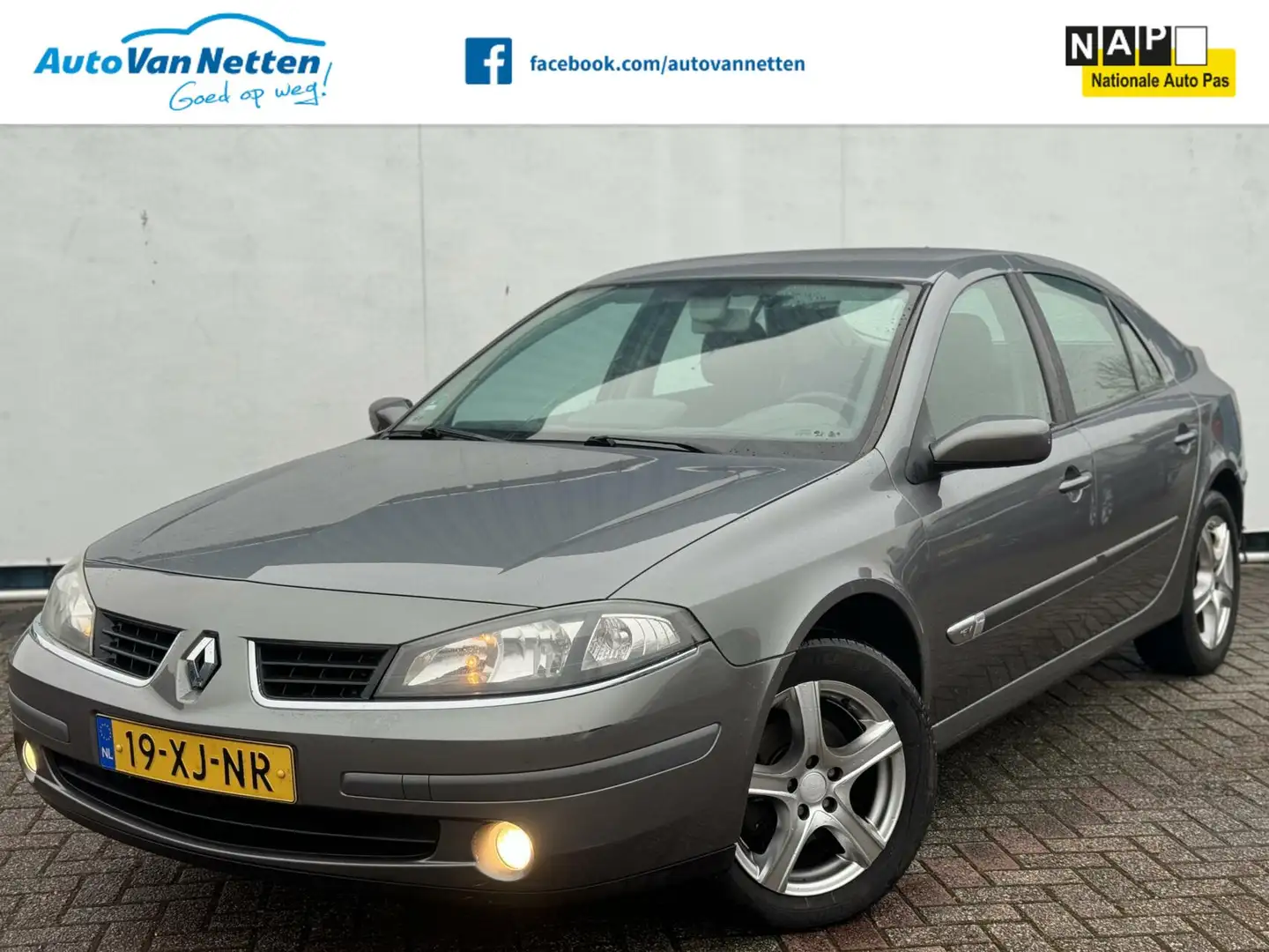 Renault Laguna 1.6-16V 112pk, Clima, Gr.Navi,Lmv,Tech Line Grijs - 1