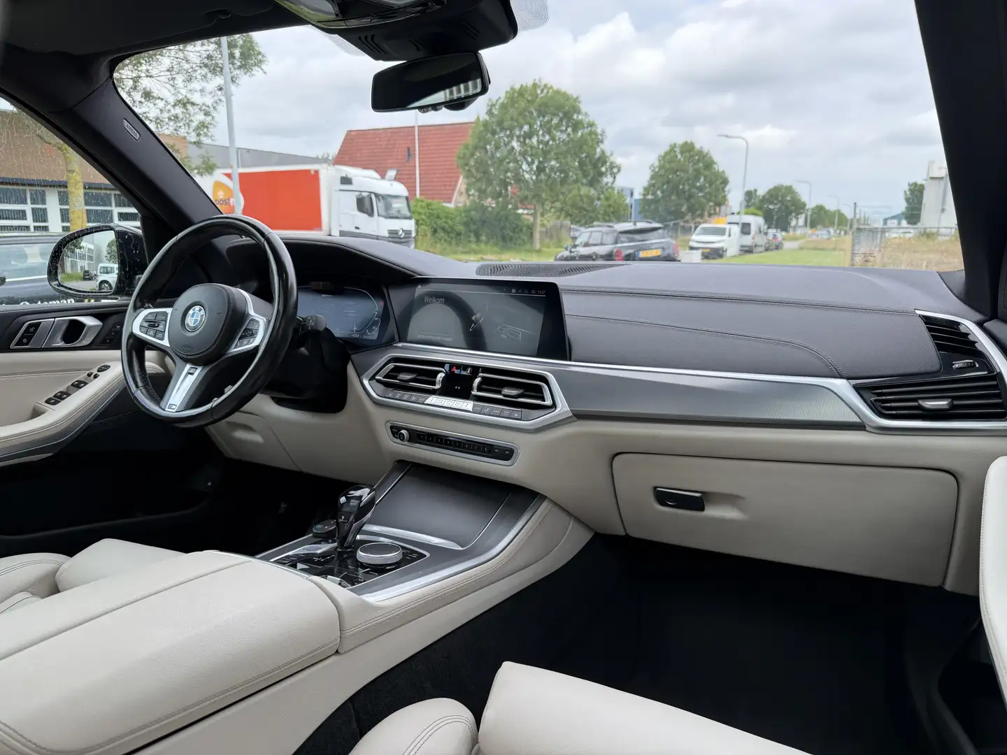 BMW X5 xDrive45e High Executive Violet | M Sport | Lucht Violet - 2