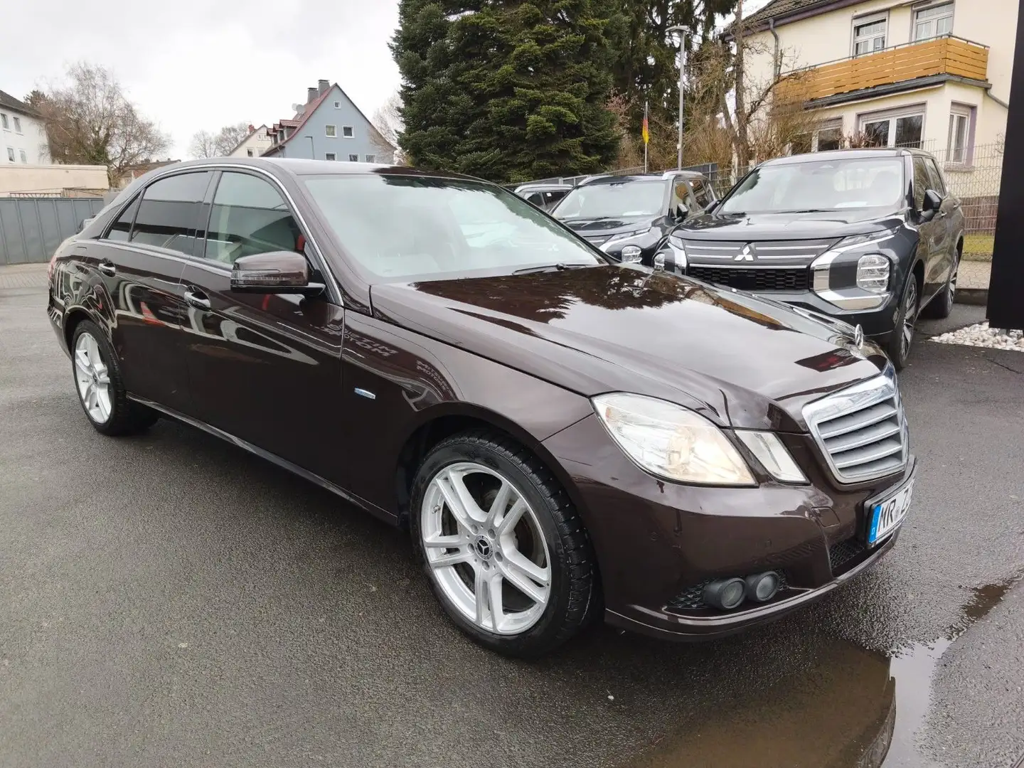 Mercedes-Benz E 220 E Limousine E 220 CDI BlueEfficiency Braun - 2