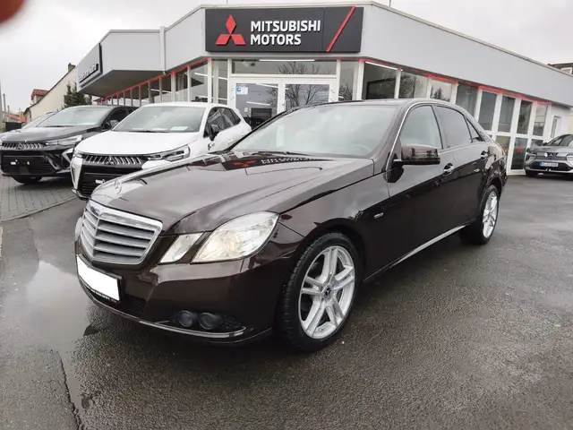 Mercedes-Benz E 220 E Limousine E 220 CDI BlueEfficiency