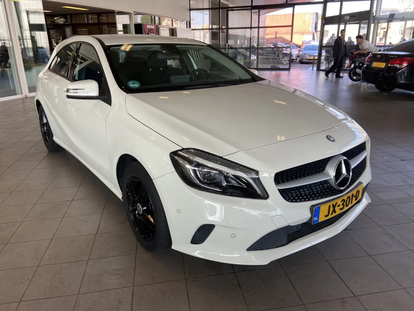 Mercedes-Benz A 160 Ambition Wit - 2