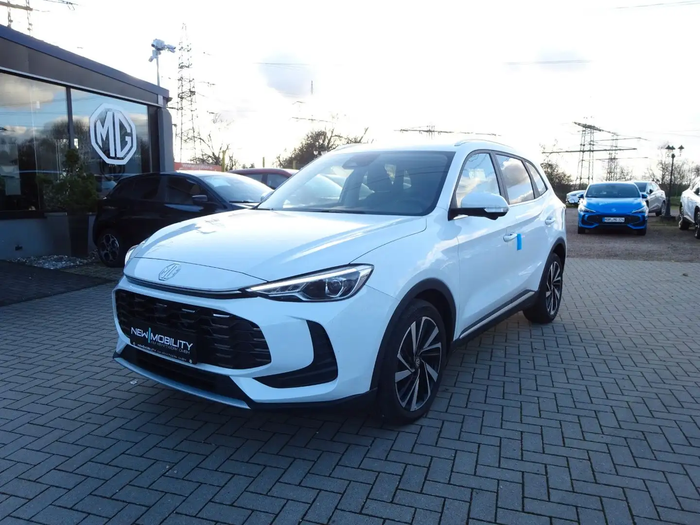 MG ZS 1.5 Hybrid+ Luxury MY25 Blanc - 1