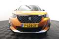 Peugeot 2008 1.2 PureTech GT-Line Oranje - thumbnail 3