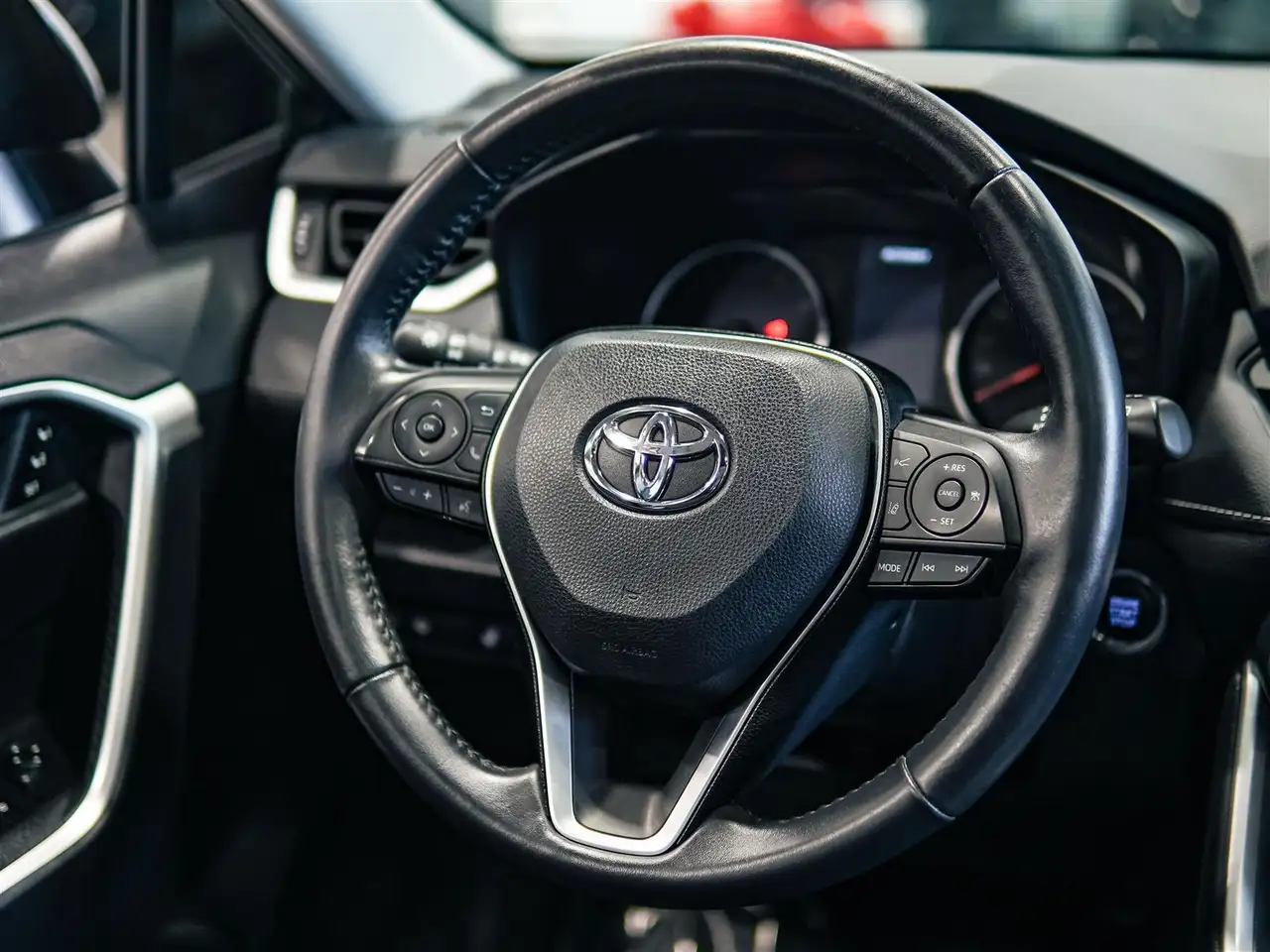 Toyota RAV 4 снимка Toyota RAV 4