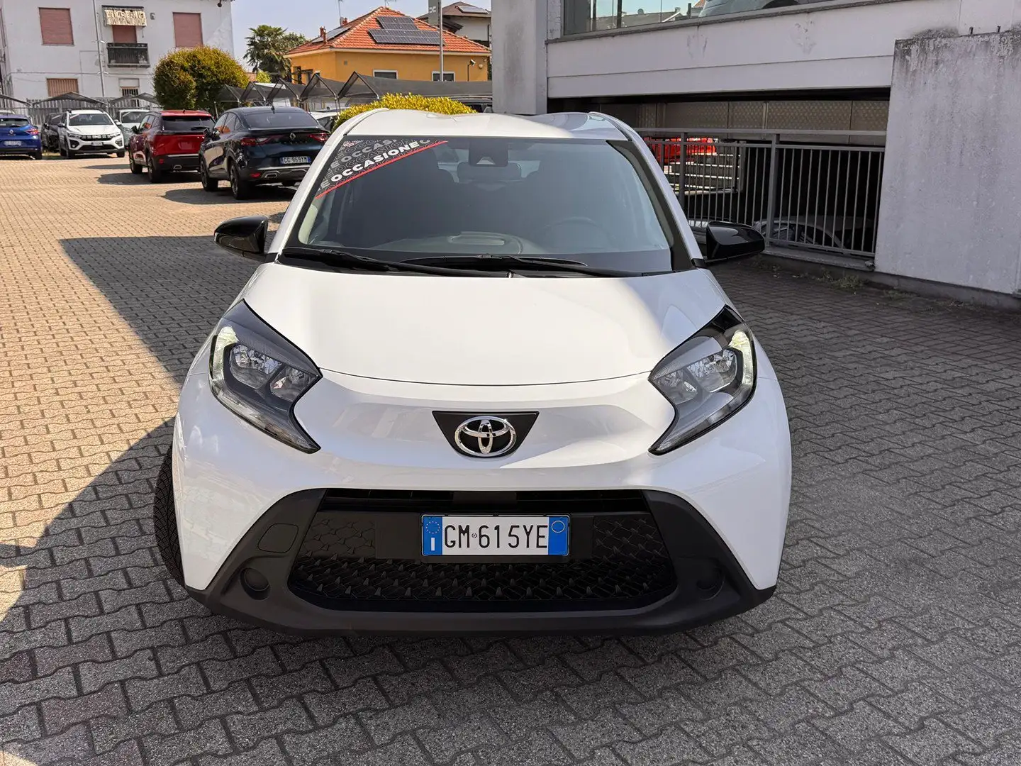 Toyota Aygo X 1.0 72cv Active Blanc - 2