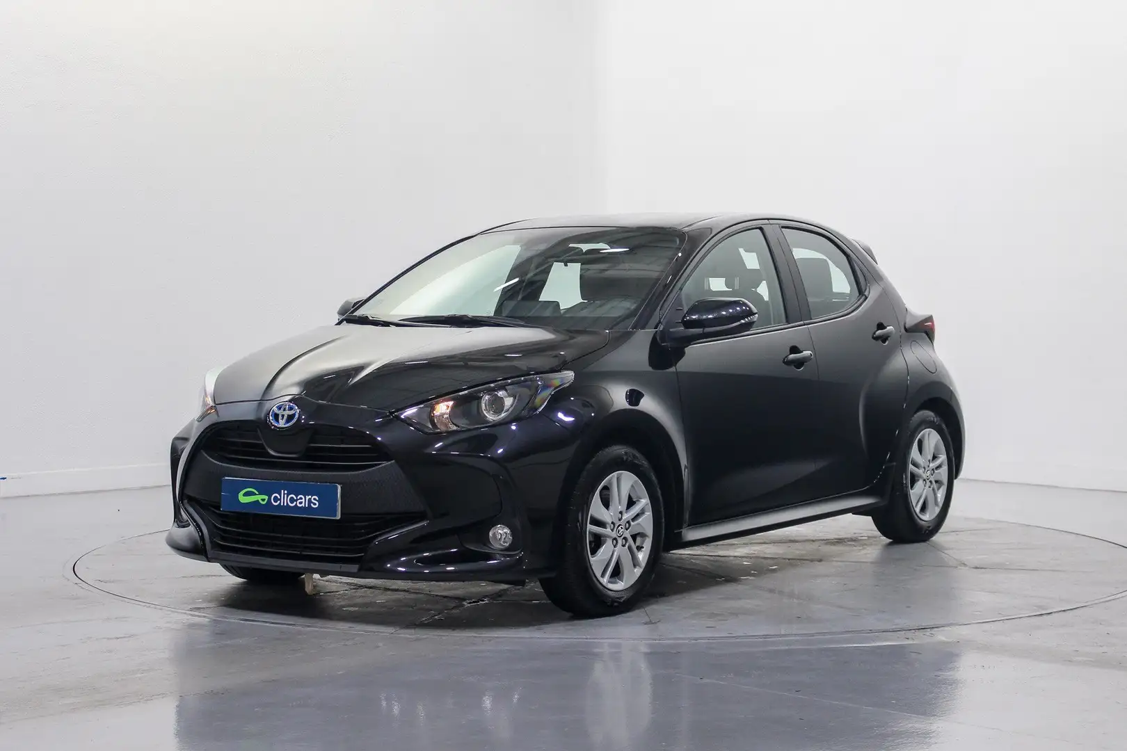 Toyota Yaris 120H 1.5 Business Plus Negro - 1