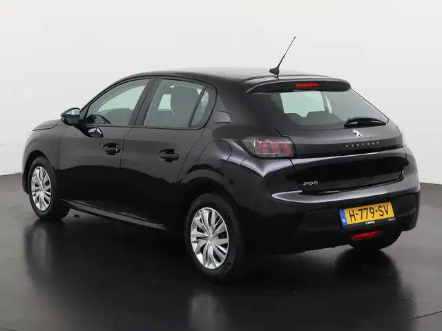 Peugeot 208 view 6