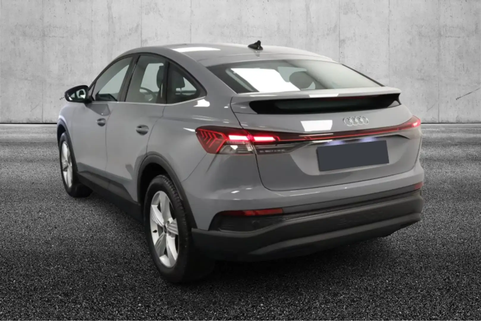 Audi Q4 e-tron Q4 35 e-tron Business Grigio - 2