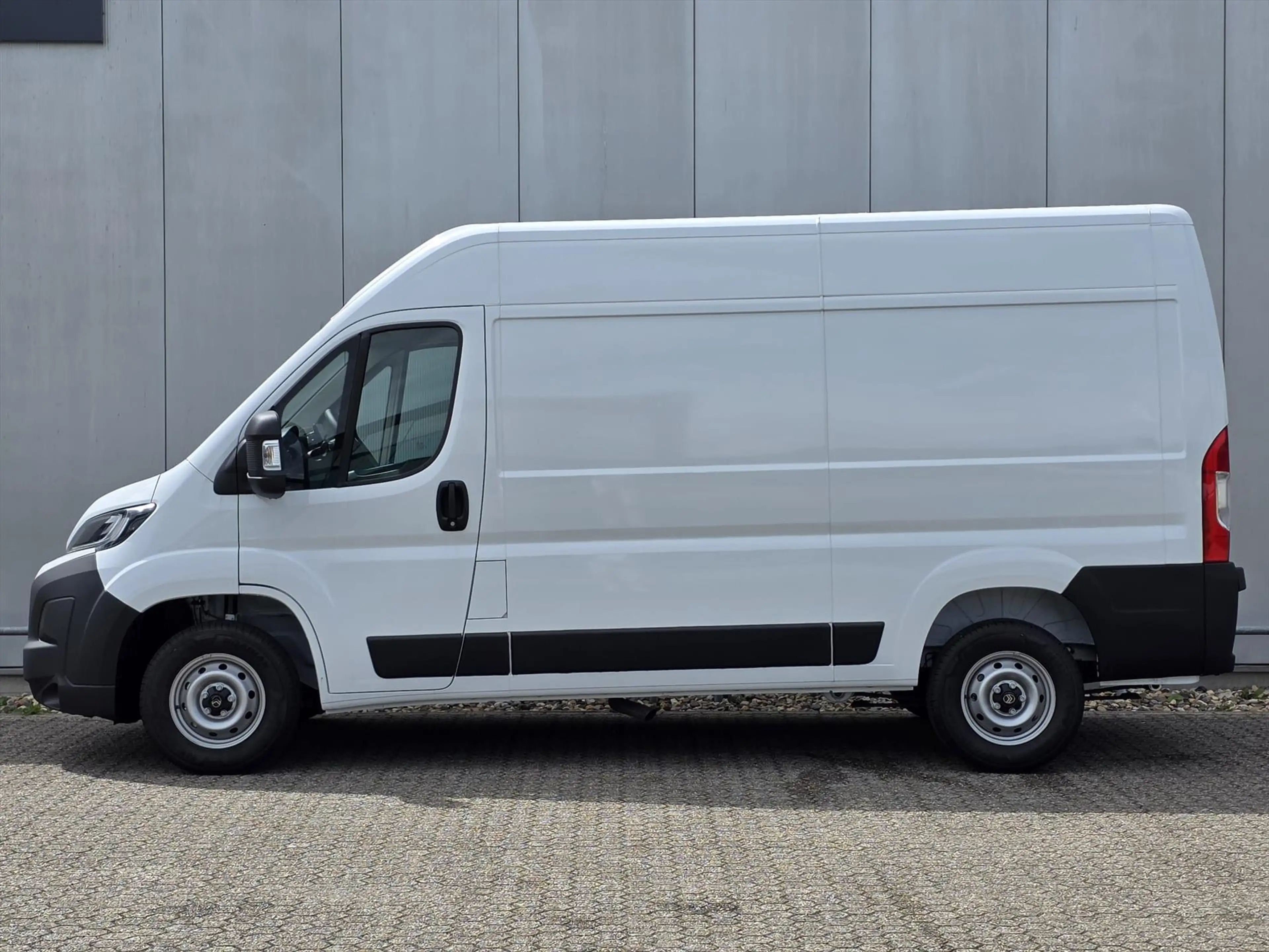 Citroen Jumper GB 2.2 BlueHDi 140pk L2H2 35 | Trekhaak | Cruise C — photo 3