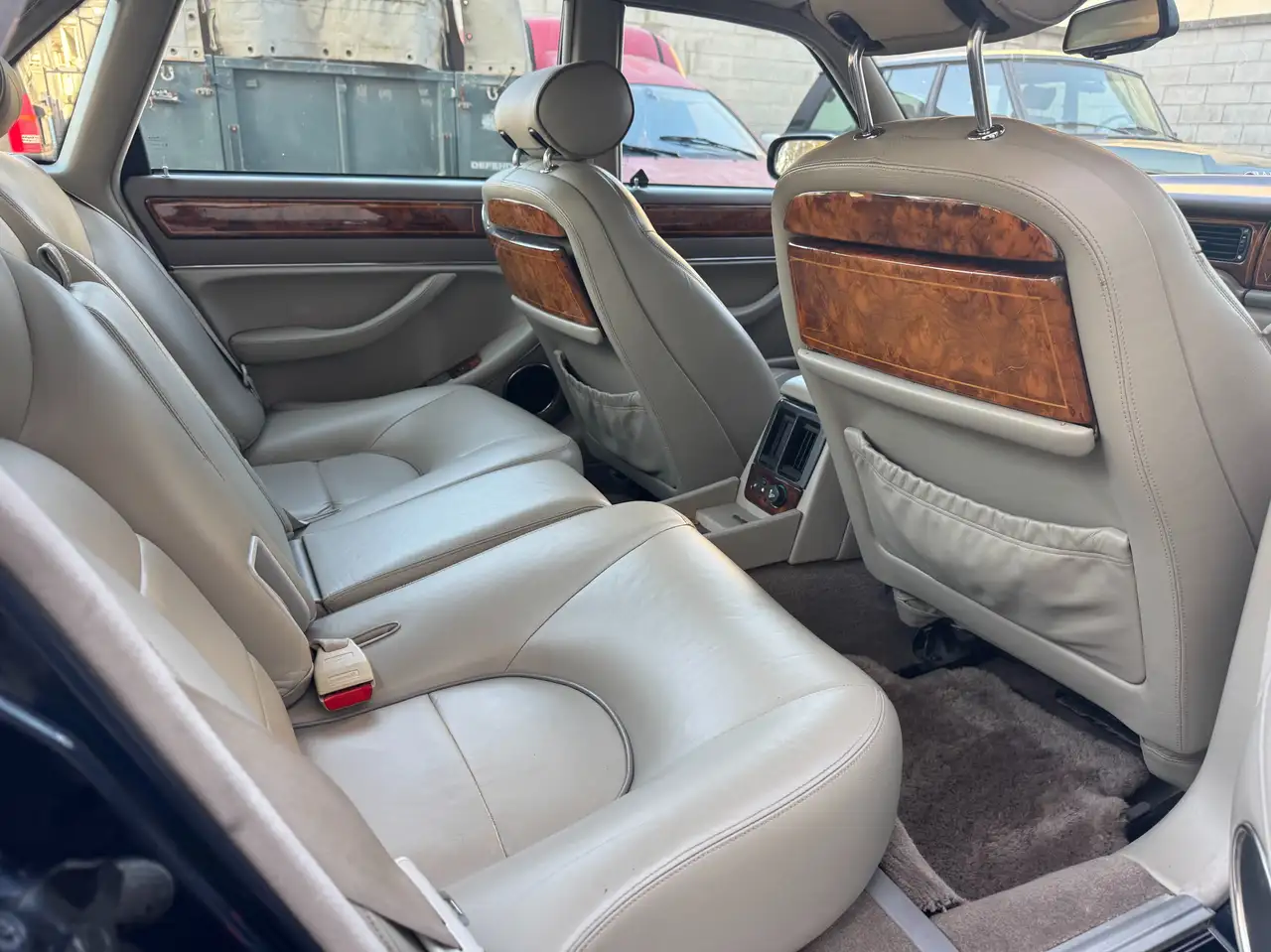 Daimler Double Six ASI, foto 8