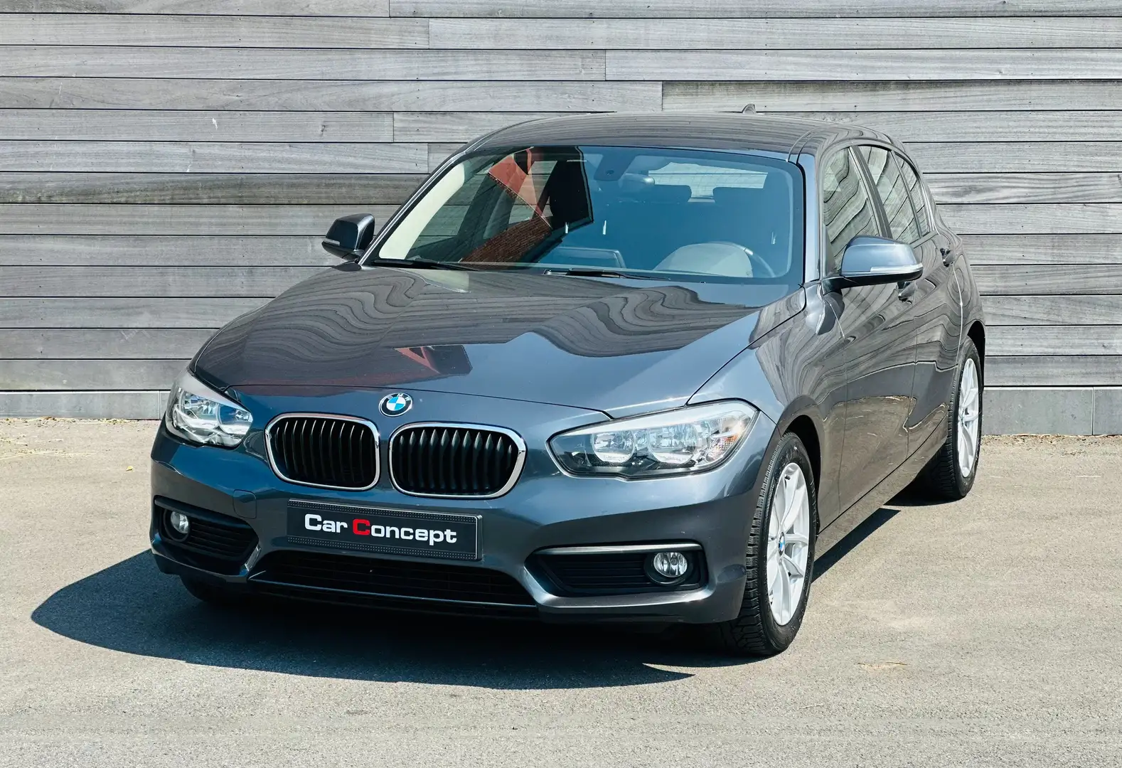 BMW 116 FACELIFT**SPORTSEATS**LEDER**NAVI**TOP!!! Gris - 1