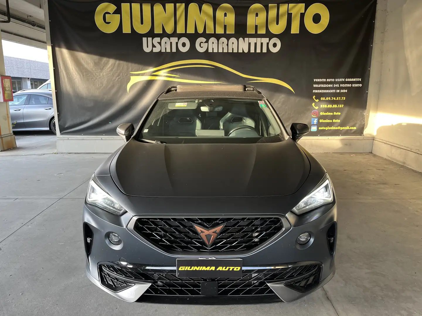 CUPRA Formentor Formentor 1.4 e-hybrid 204cv dsg Grijs - 2