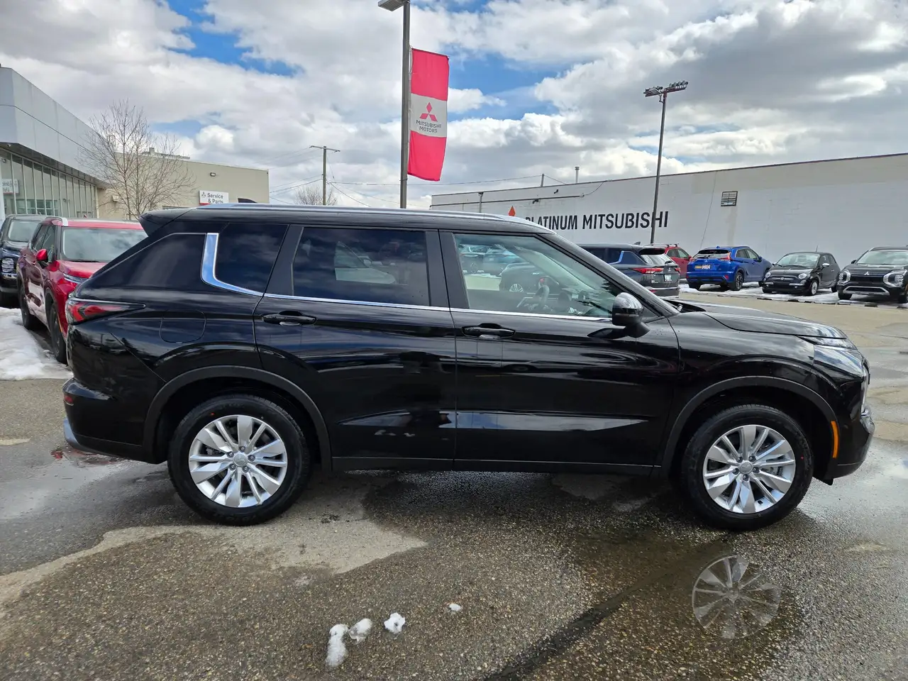 Mitsubishi Outlander снимка Mitsubishi Outlander