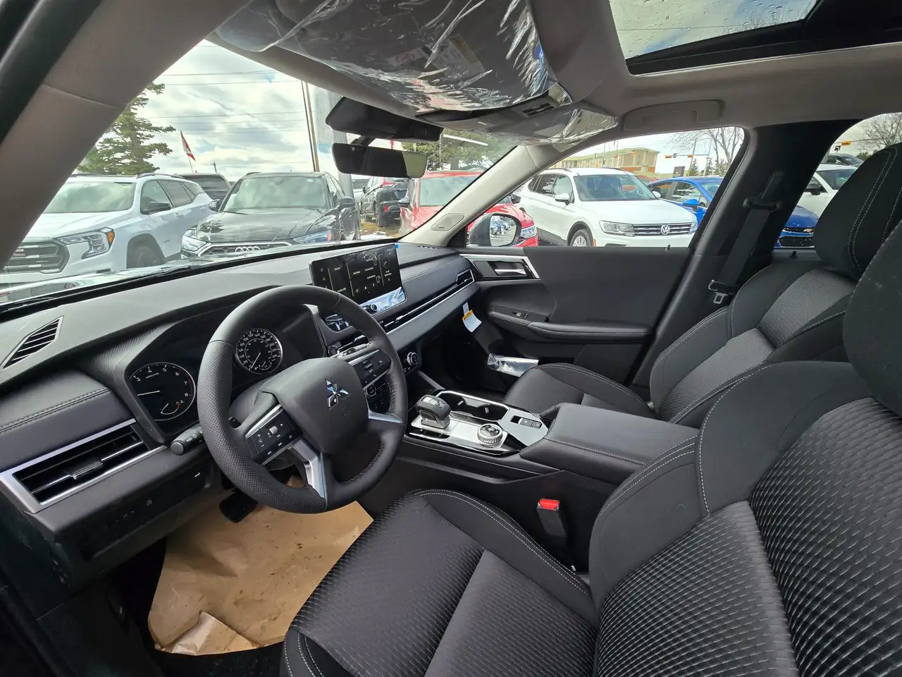 Mitsubishi Outlander снимка Mitsubishi Outlander