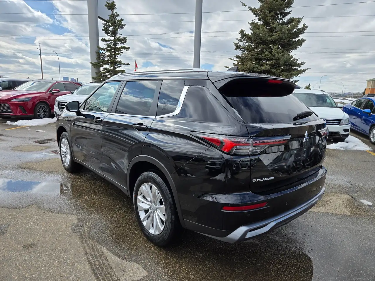 Mitsubishi Outlander снимка Mitsubishi Outlander