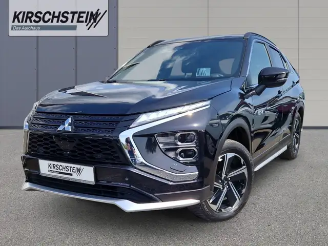 Mitsubishi Eclipse Cross Plug-In Hybrid Plus Allwetter LED Navi Kamera