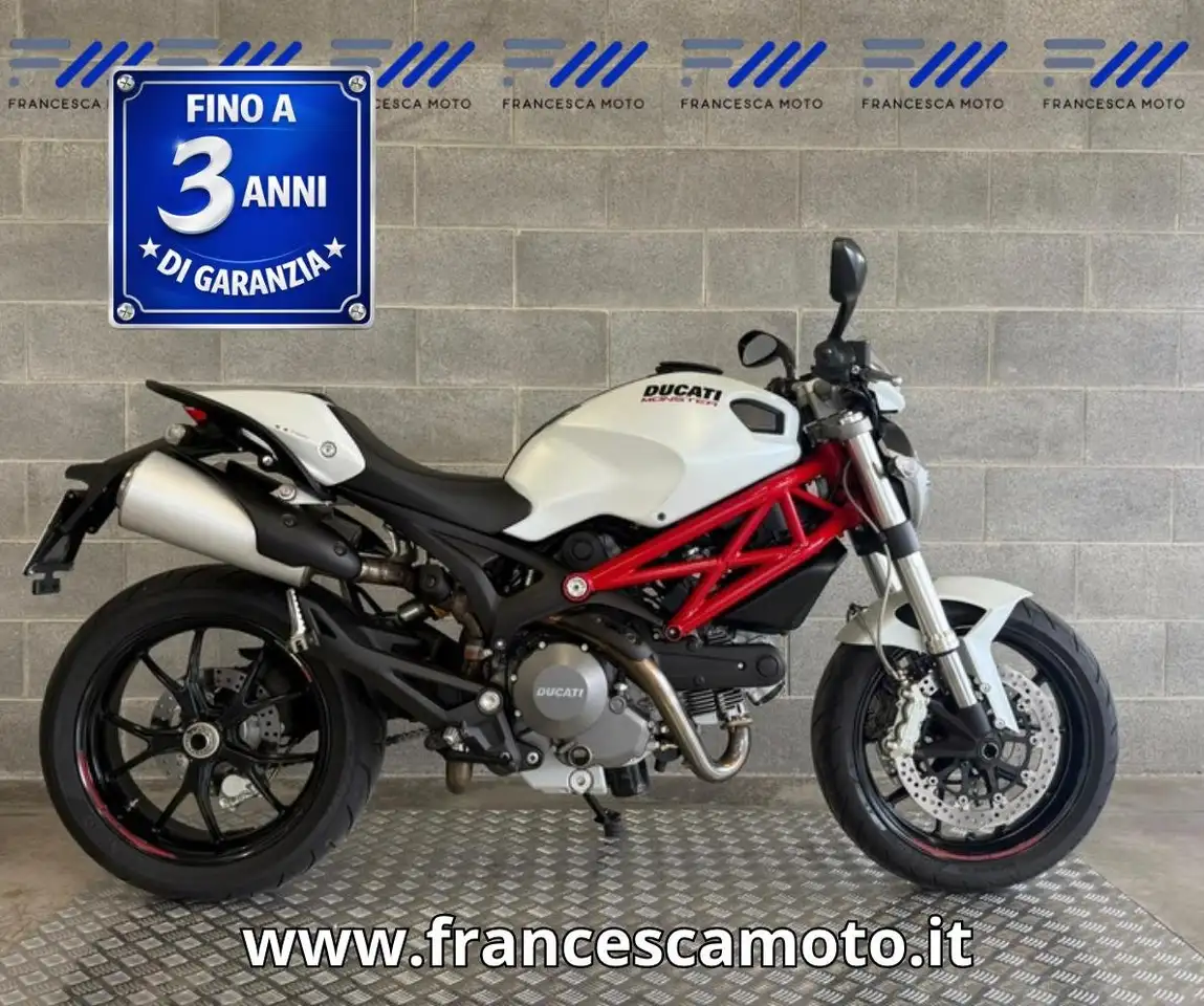 Ducati Monster 796