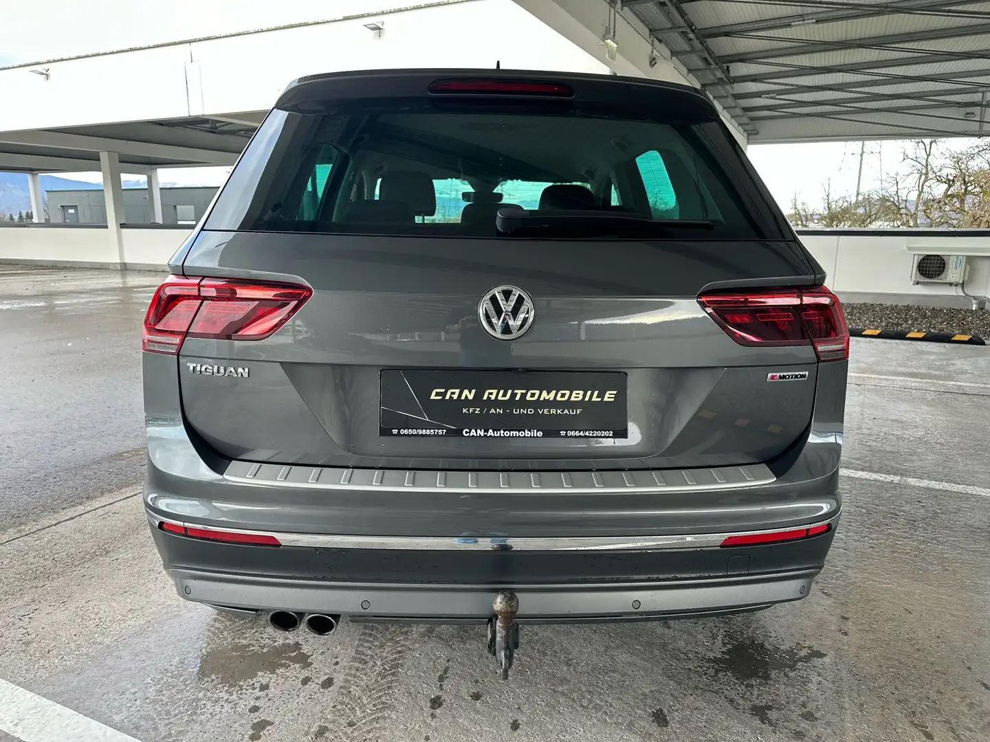 Volkswagen Tiguan Highline BMT/Start-Stopp 4Motion Grau - 2