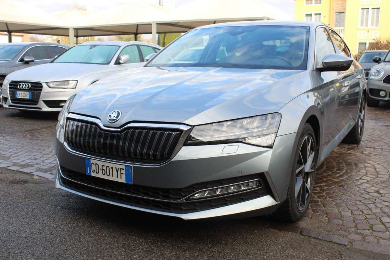 Skoda Superb 1.4 TSI Plug-In Hybrid DSG Executive