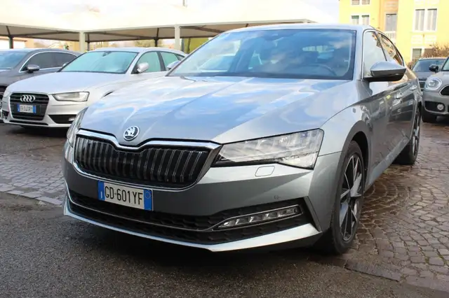 Skoda Superb 1.4 TSI Plug-In Hybrid DSG Executive