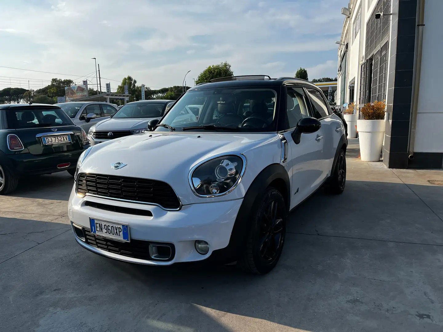 MINI Cooper SD Countryman Mini Countryman 2.0 Cooper SD all4 Weiß - 1