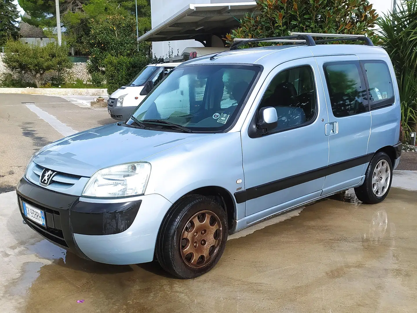 Peugeot Ranch Ranch 2.0 hdi Quiksilver 5p Stříbrná - 1