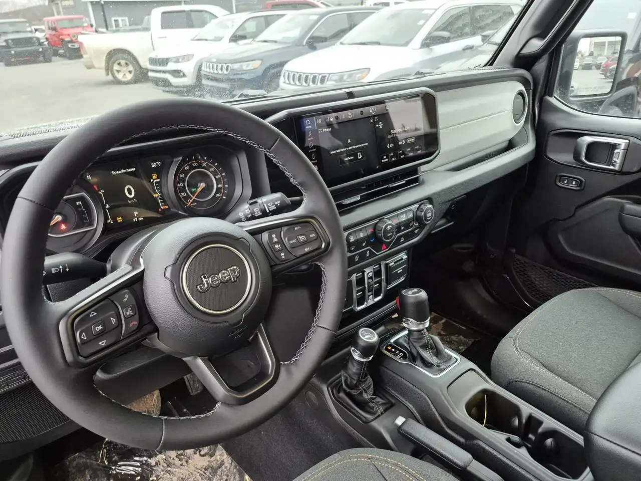 Jeep Wrangler снимка Jeep Wrangler