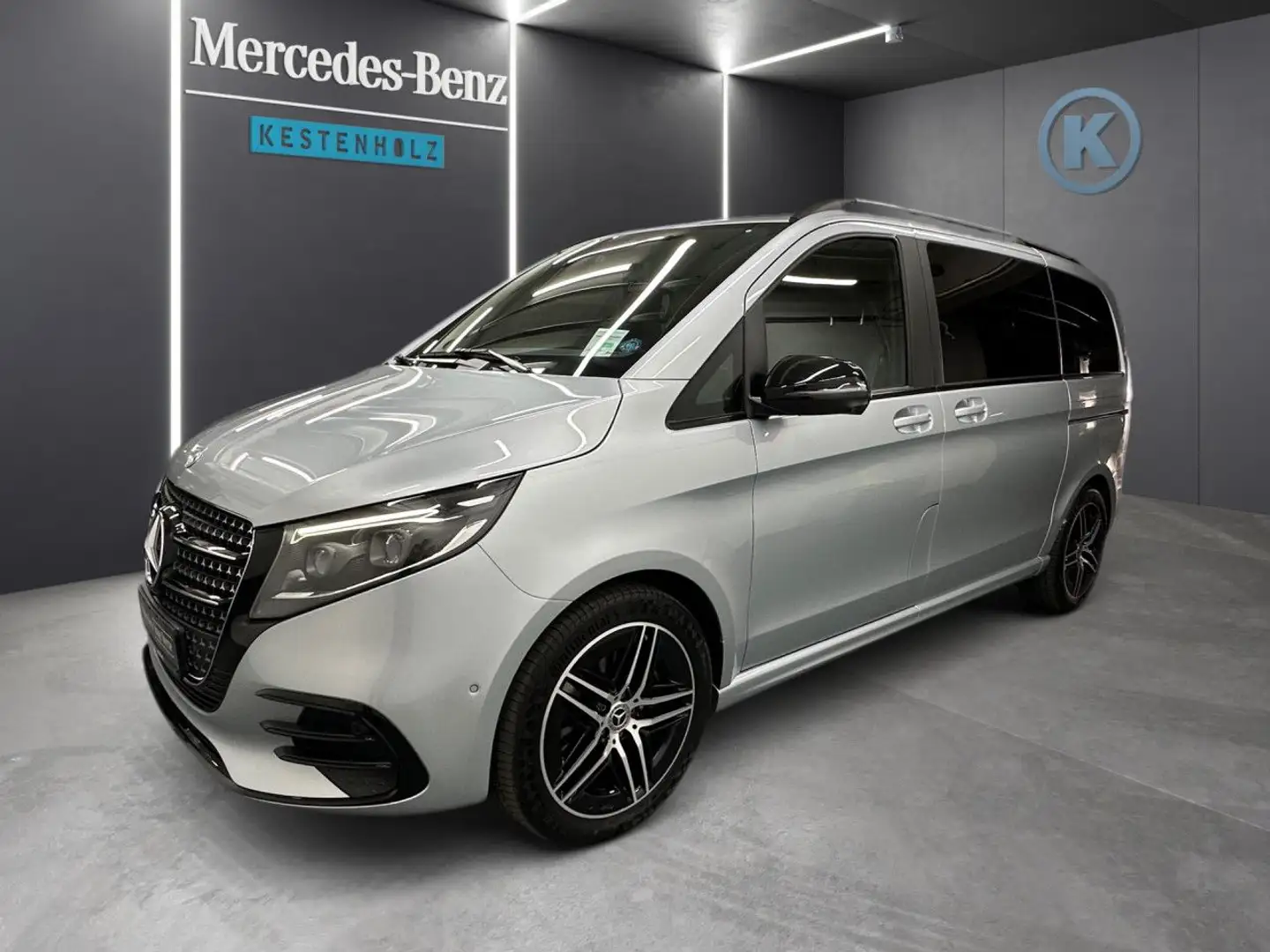 Mercedes-Benz V 250 d AVANTGARDE Kompakt Airmatic AMG STHZ AHK Silber - 2
