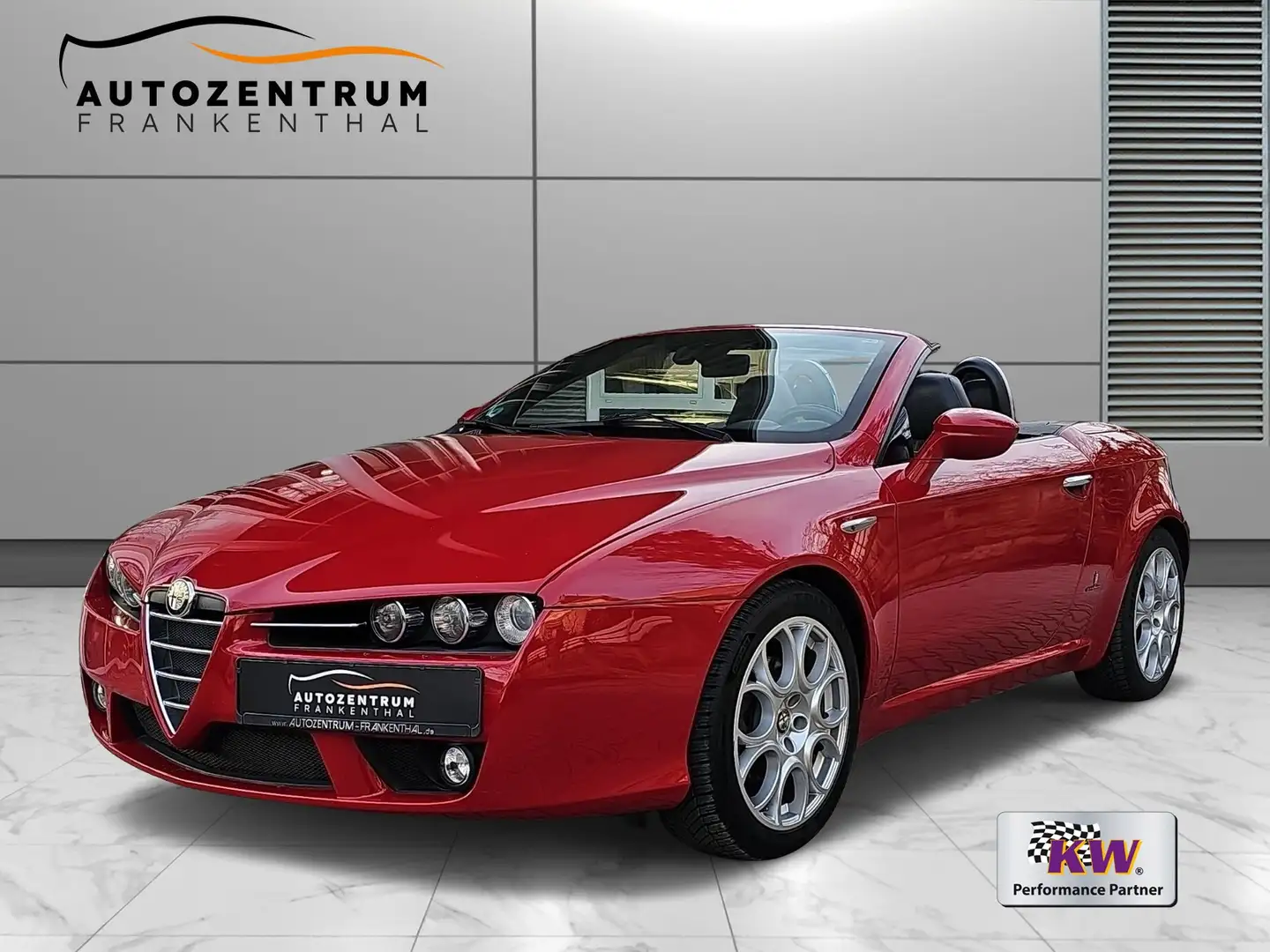 Alfa Romeo Spider 2.2 JTS 16V Exclusive Red - 1