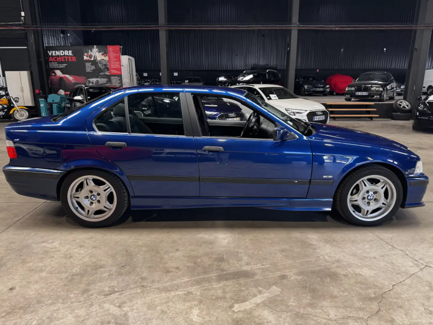 BMW 323 (E36) 323I 170CH WORLDLINE PACK M - 2