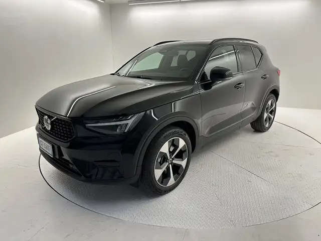 Volvo XC40 XC40 B3 automatico Ultra Dark