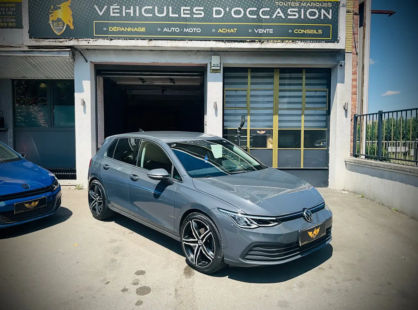 Volkswagen Golf Golf 2.0 SCR TDi !!! OFFRE DU MOIS !!! Gris - 1
