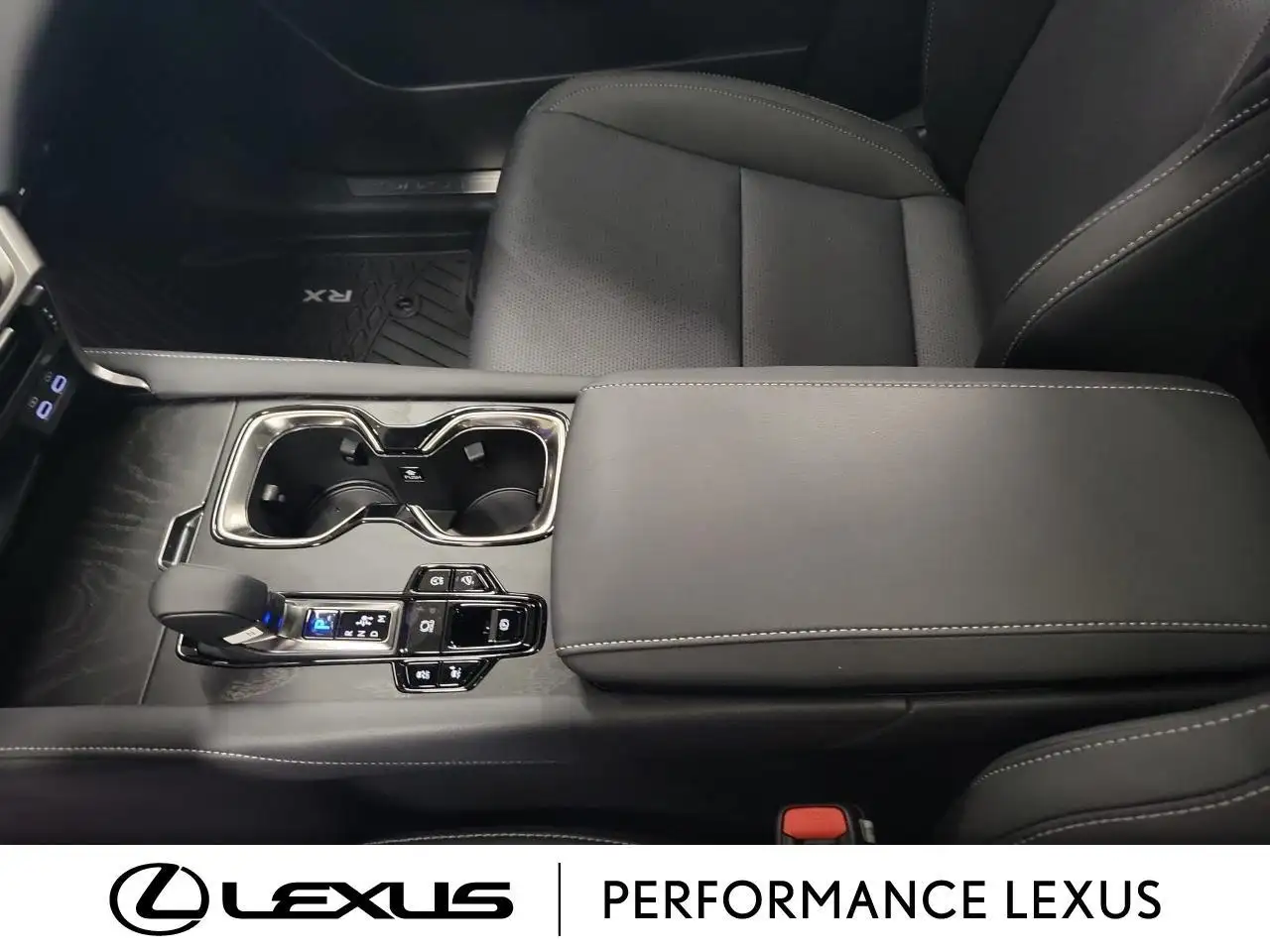 Lexus RX снимка Lexus RX