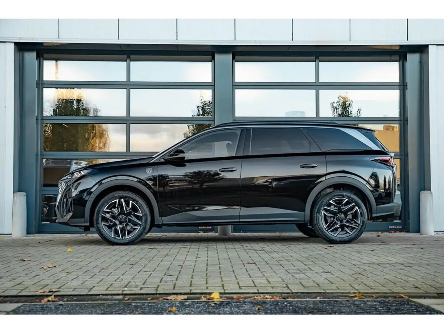 Peugeot 5008 GT - 7 zit - Alcant. - 360° Cam. - Pano - Massa... Noir - 2