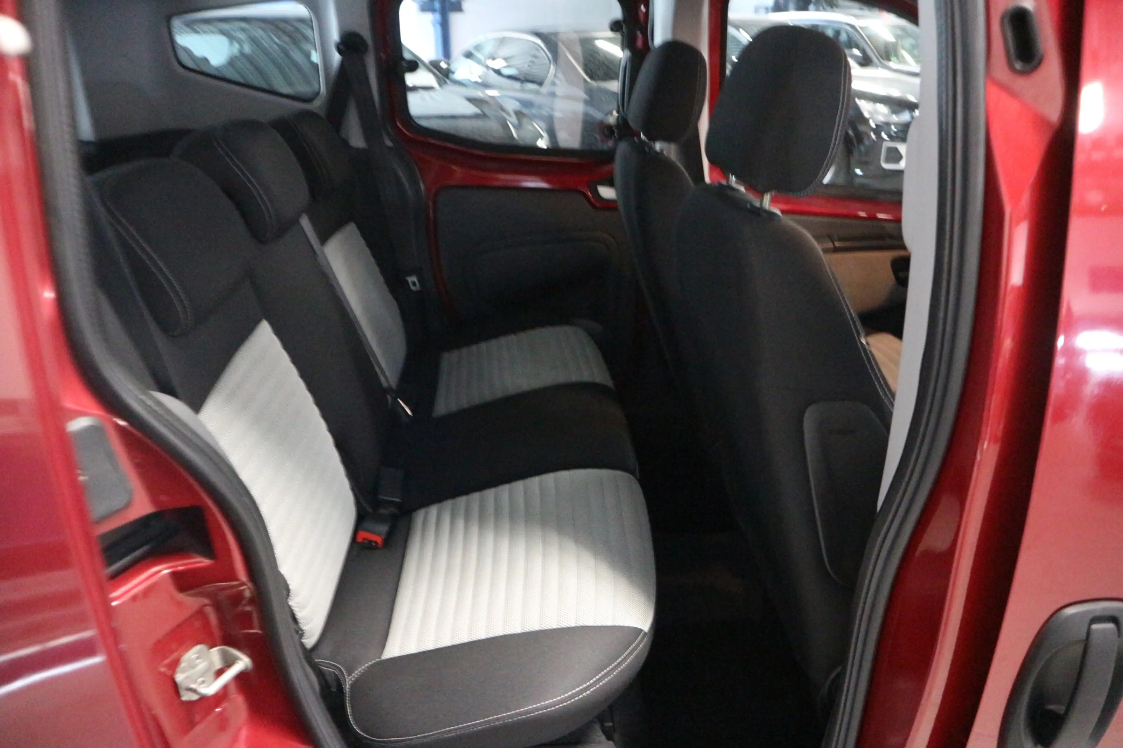 Fiat Qubo 1.4 Dynamic / AIRCO / FULL SERVICE HISTORIE ! ! ! — photo 12