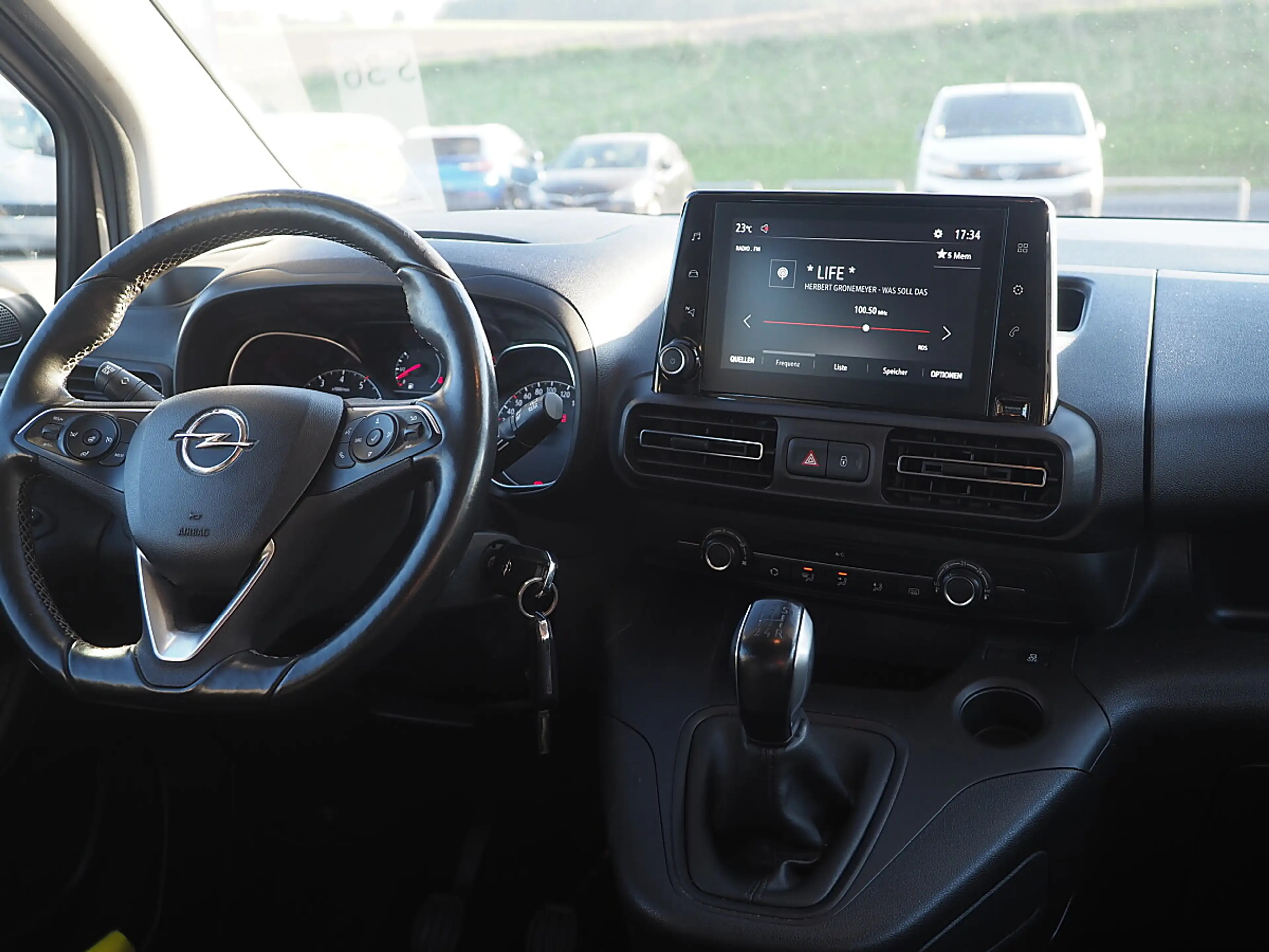 Opel Combo Life 1,5 CDTI BlueInj. L L1H1 Edition S/S — photo 10