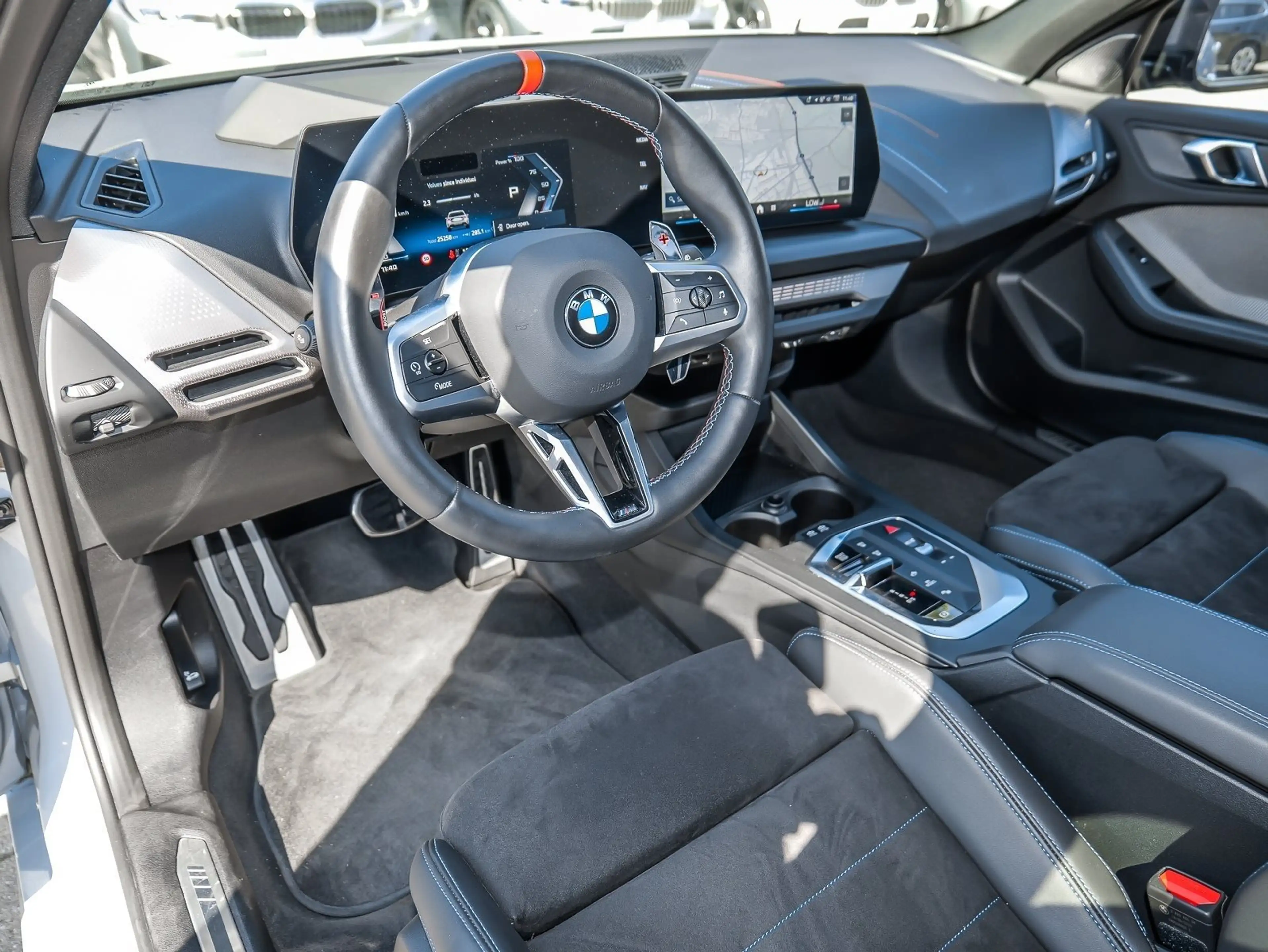 BMW 135 M135 xDrive M Sport AHK Pano H/K DA Prof PA+ HuD — photo 18