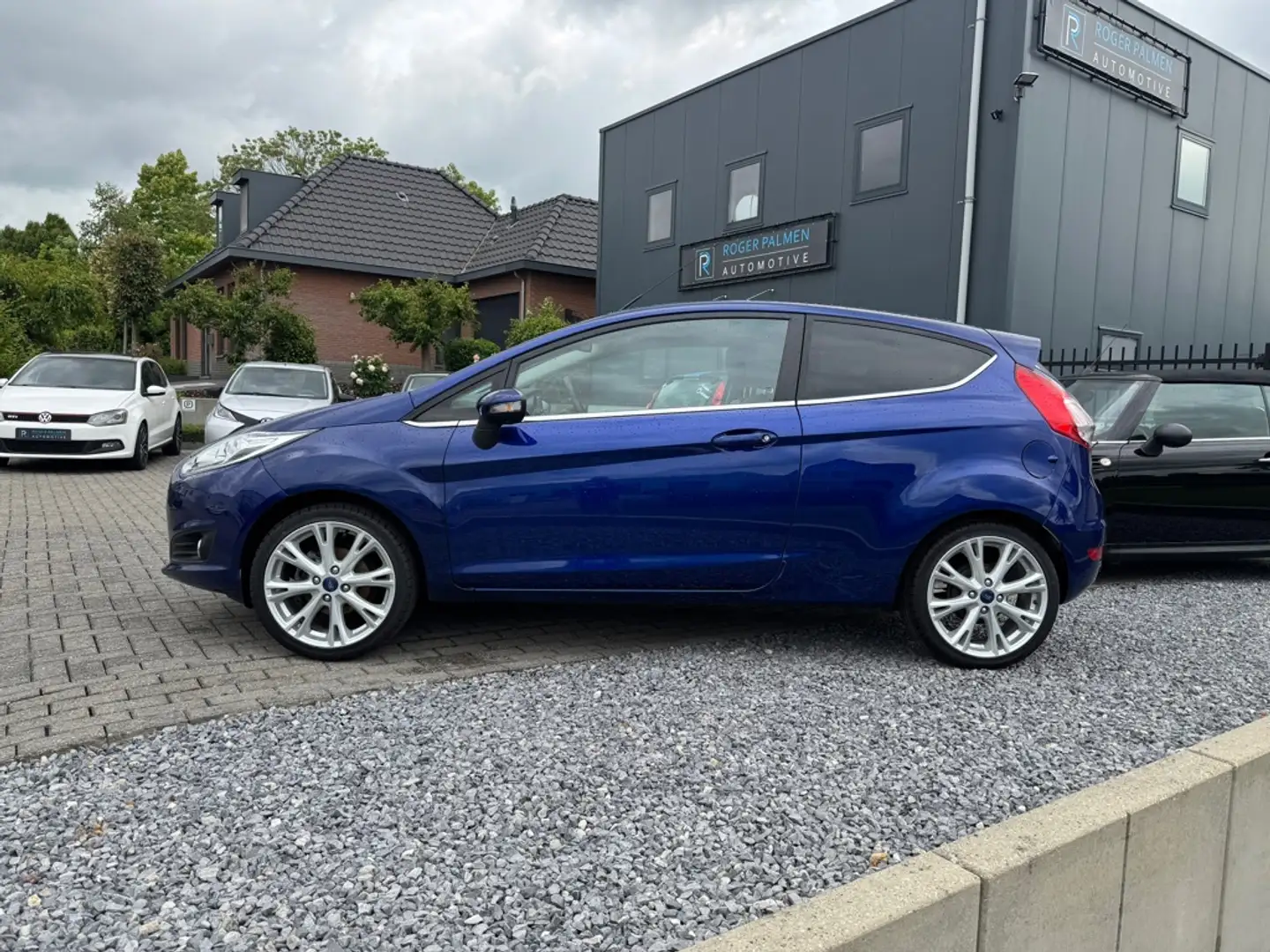 Ford Fiesta 1.0 Titanium Blauw - 2