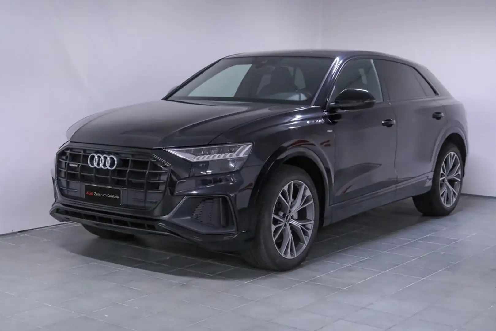 Audi Q8 50 3.0 tdi mhev Sport quattro tiptronic Noir - 1