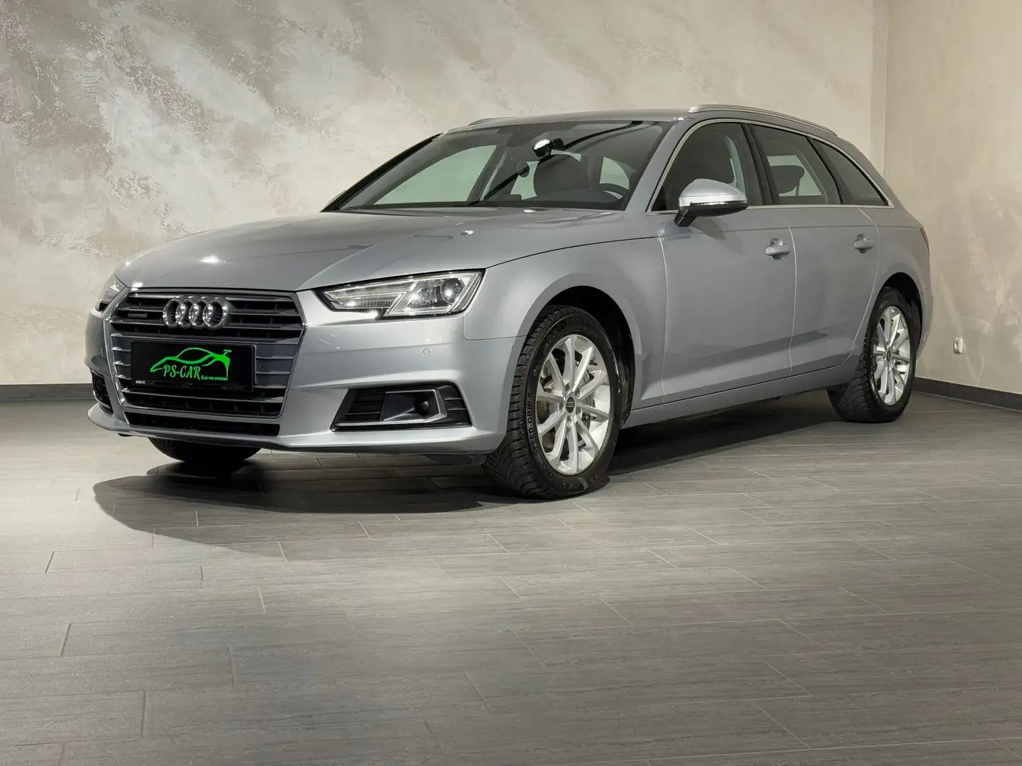 Audi A4 Quattro Sport**AHK**NAVI** Grau - 1