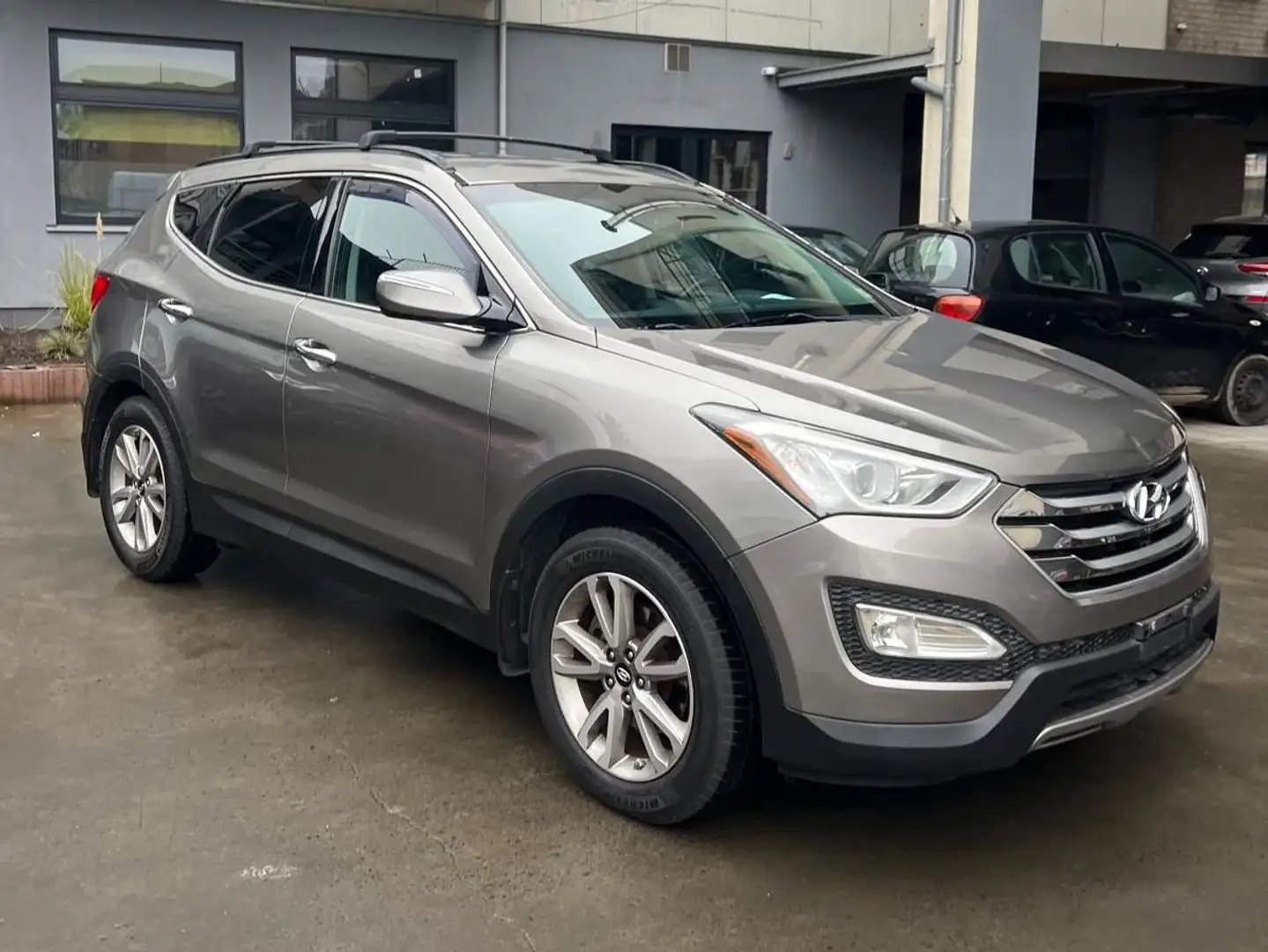 Hyundai SANTA FE FULLY LOADED-ONLY FOR EXPORT OUT OF EUROPE Šedá - 1