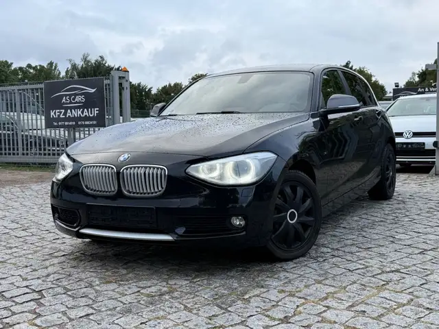 BMW 116 i Urban Automatik*Xenon*Navi*PDC*