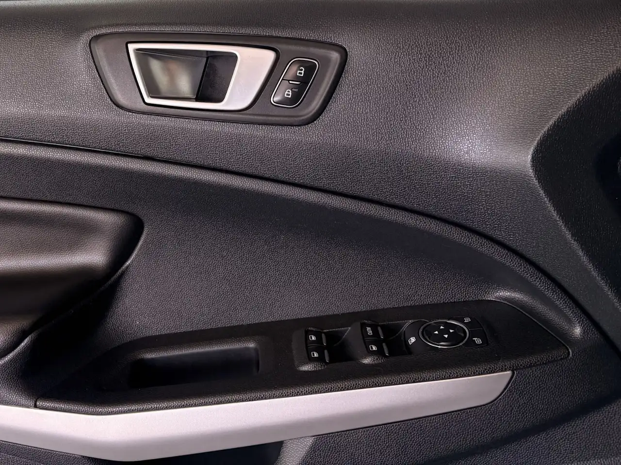 Ford EcoSport photo Ford EcoSport