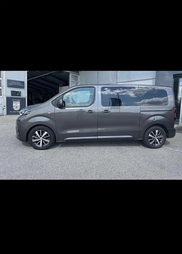 Toyota Proace Verso 2,0 D-4D 180 Medium Family Aut. - 1